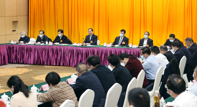 毛偉明參加株洲代表團審議在踐行“三高四新”戰(zhàn)略中彰顯新?lián)?></div>
          <div   id=